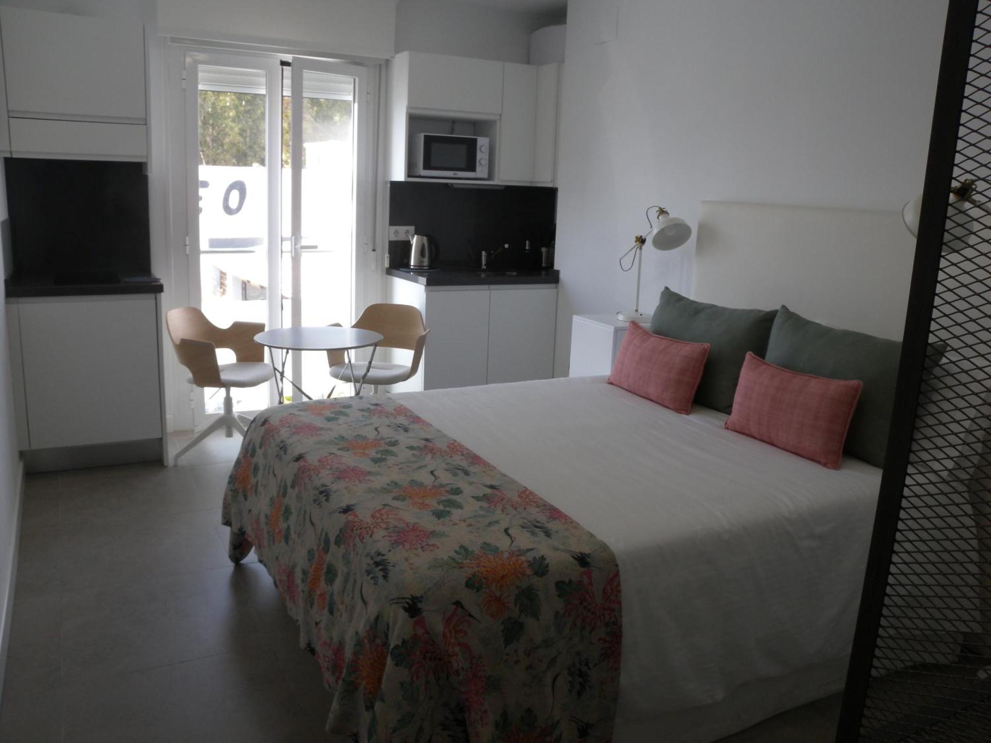 Apartments-Oilan11 - Estudios En Primera Linea De Playa Pedregalejo Malaga Room photo