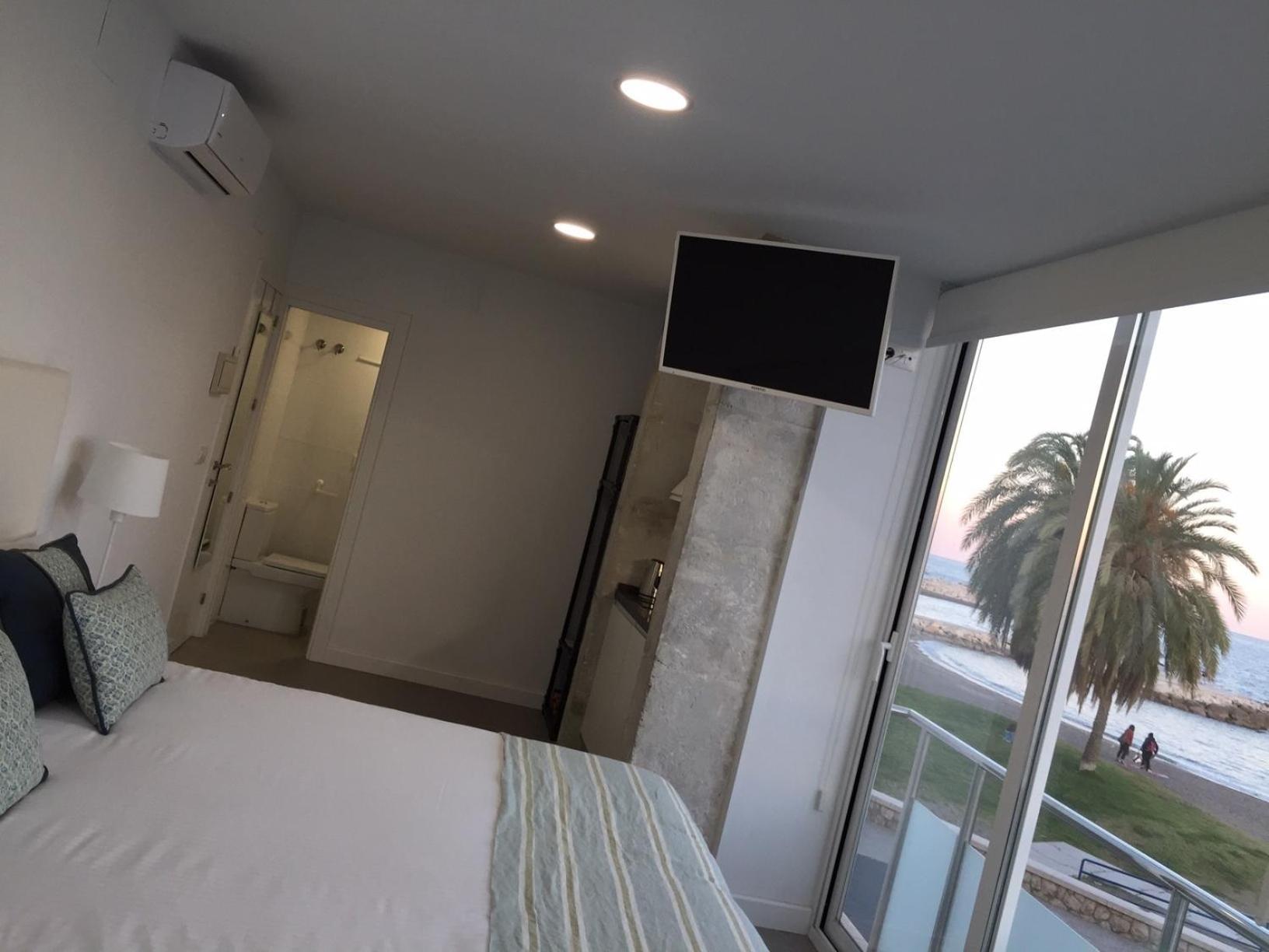 Apartments-Oilan11 - Estudios En Primera Linea De Playa Pedregalejo Malaga Room photo